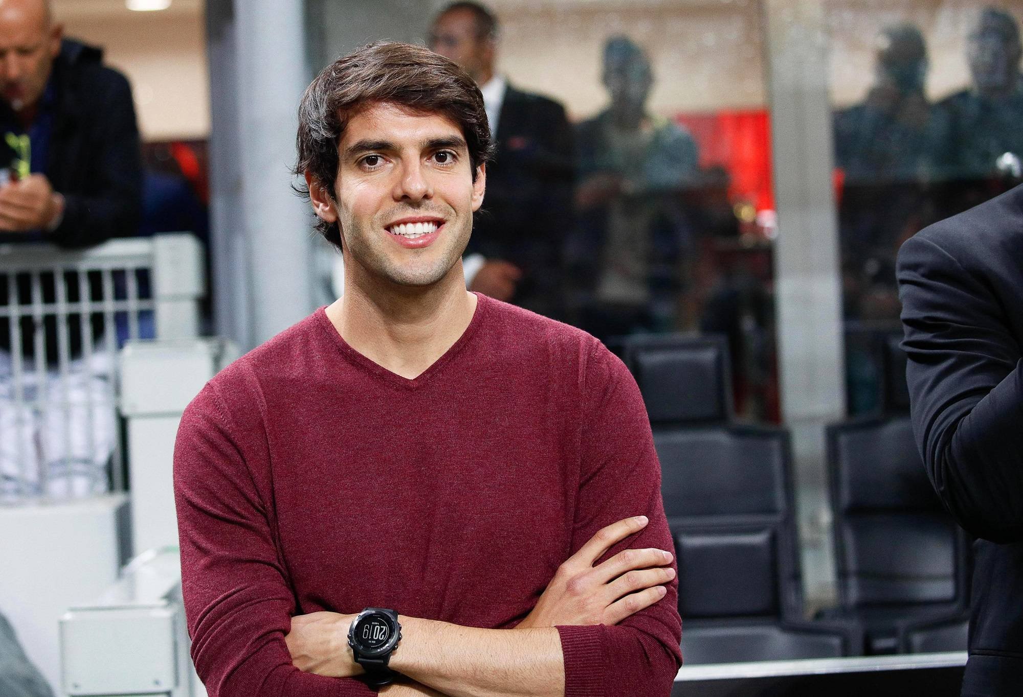 新奥尔良鹈鹕发布备战花絮，窗口期造点机会，西甲任务艰巨，更衣室氛围转暖